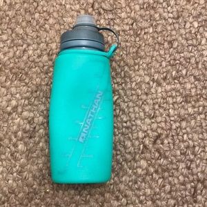 🌙 3/$20 Nathan collapsible water bottle